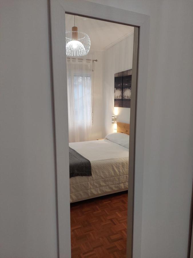 Piso Luminoso, Amplio Y Tranquilo En Casco Viejo Apartment Bilbao Luaran gambar